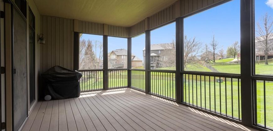 8915 NE 94th Terrace, Kansas City, MO 64157