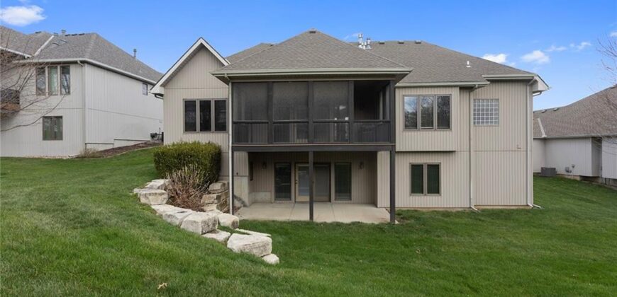 8915 NE 94th Terrace, Kansas City, MO 64157