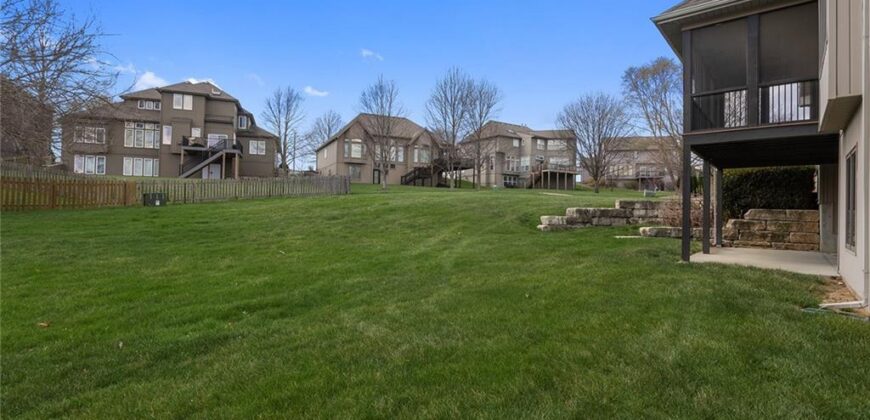 8915 NE 94th Terrace, Kansas City, MO 64157