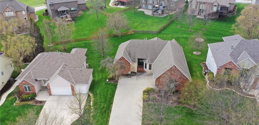 8915 NE 94th Terrace, Kansas City, MO 64157