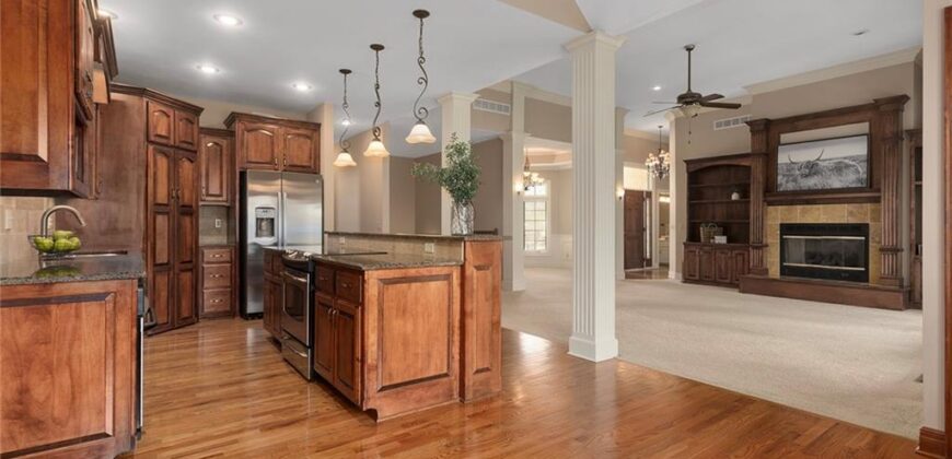 8915 NE 94th Terrace, Kansas City, MO 64157