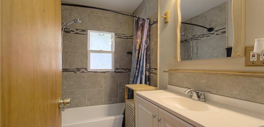 8116 N Main Street, Kansas City, MO 64118