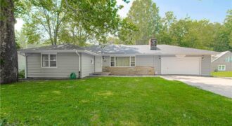 8116 N Main Street, Kansas City, MO 64118