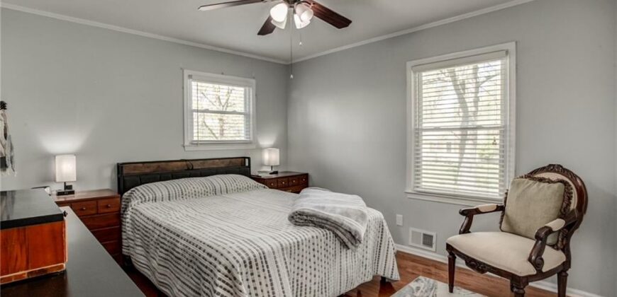 2703 NE 68th Terrace, Kansas City, MO 64119