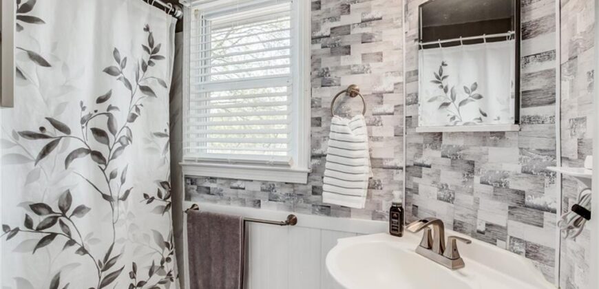 2703 NE 68th Terrace, Kansas City, MO 64119