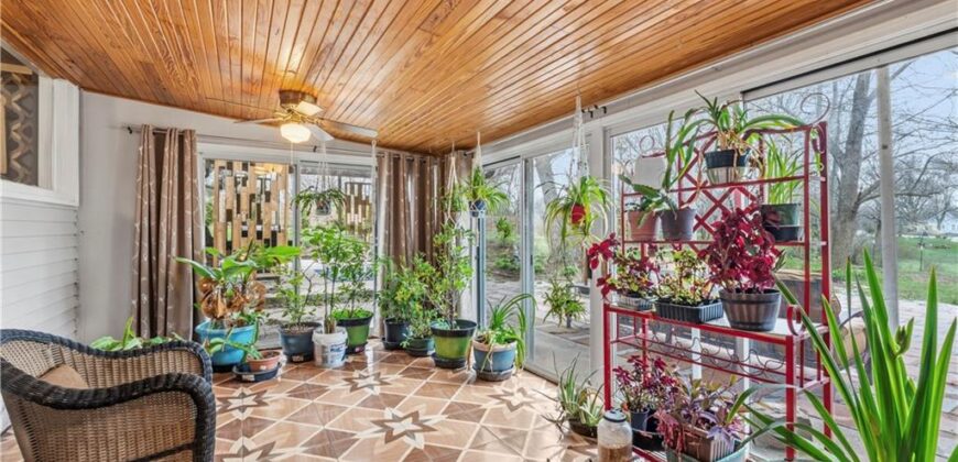 121 Highland Park Avenue, Excelsior Springs, MO 64024