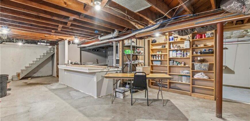 121 Highland Park Avenue, Excelsior Springs, MO 64024