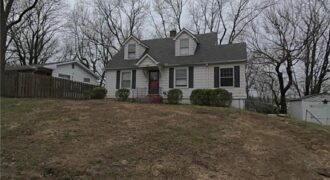 3634 N College Avenue, Kansas City, MO 64117