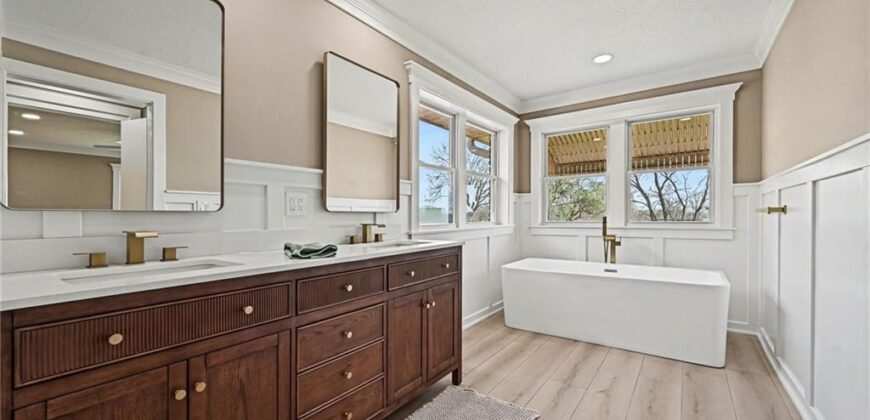 6409 Clinton County Line Road, Trimble, MO 64492