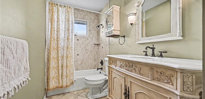 6409 Clinton County Line Road, Trimble, MO 64492