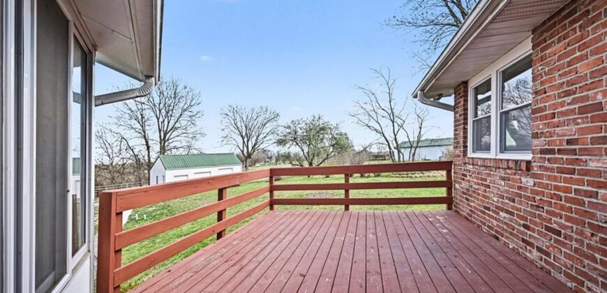 6409 Clinton County Line Road, Trimble, MO 64492