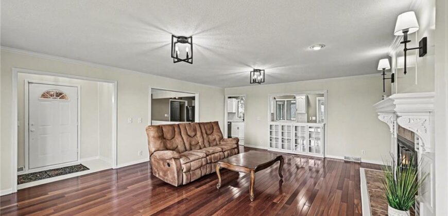 6409 Clinton County Line Road, Trimble, MO 64492