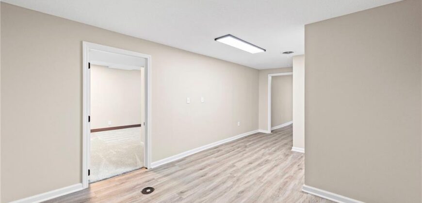 6408 N Central Street, Gladstone, MO 64118