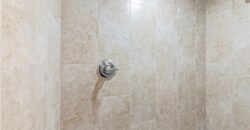 6408 N Central Street, Gladstone, MO 64118