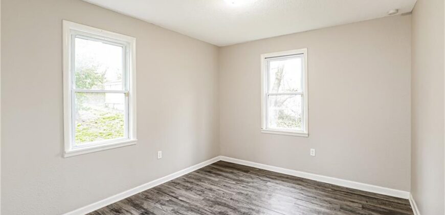 7933 N Jefferson Street, Kansas City, MO 64118