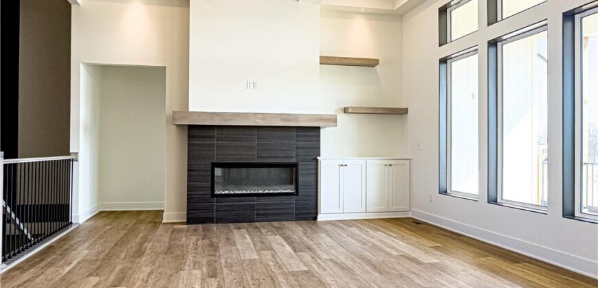 10787 Genesis Drive, Parkville, MO 64152