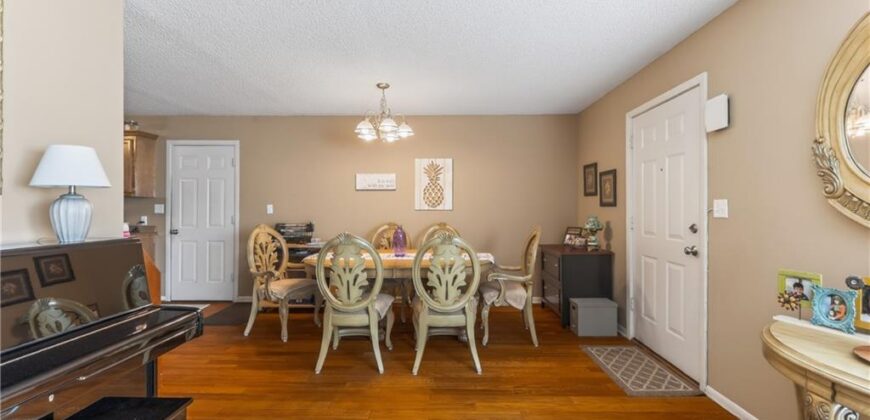 11030 N Charlotte Street, Kansas City, MO 64155