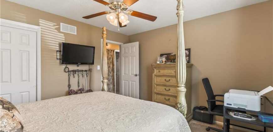 11030 N Charlotte Street, Kansas City, MO 64155