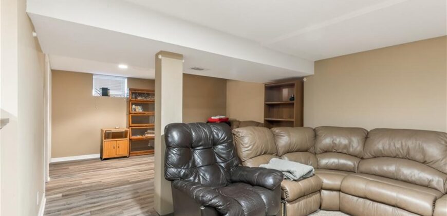 11030 N Charlotte Street, Kansas City, MO 64155