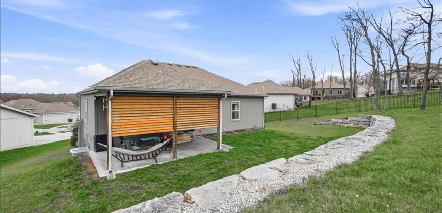 5807 N Bell Court, Kansas City, MO 64118