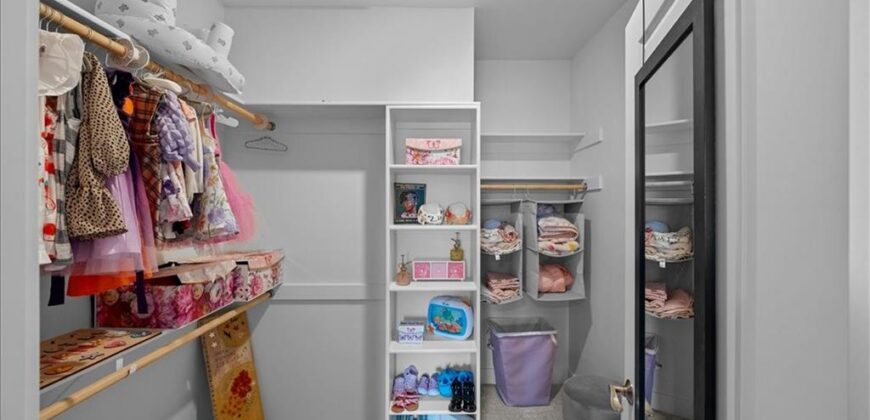 5807 N Bell Court, Kansas City, MO 64118