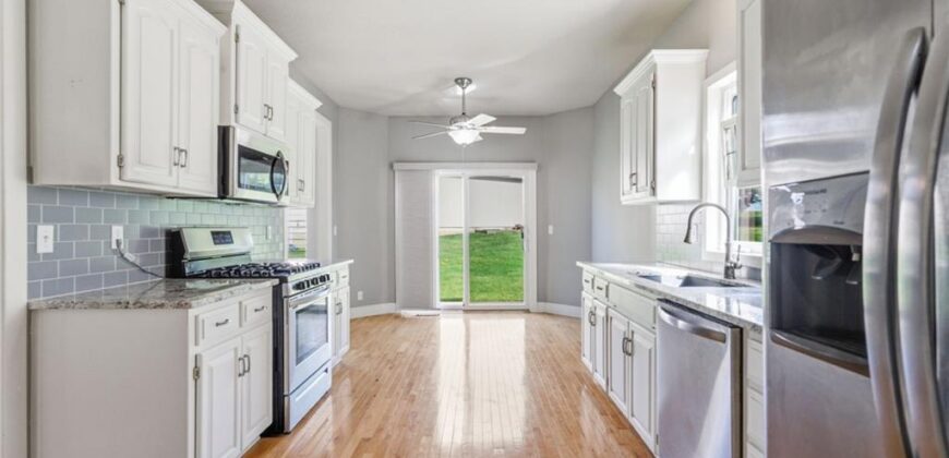 11236 N Randolph Avenue, Kansas City, MO 64157