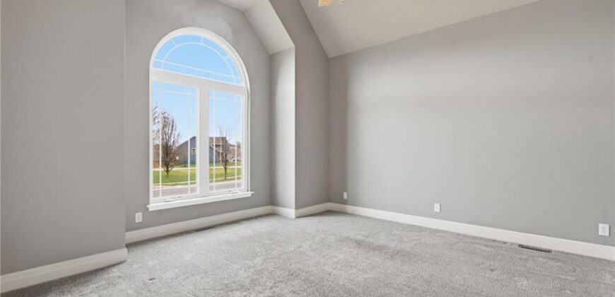 11236 N Randolph Avenue, Kansas City, MO 64157