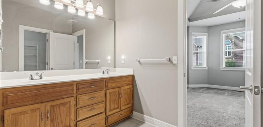 11236 N Randolph Avenue, Kansas City, MO 64157