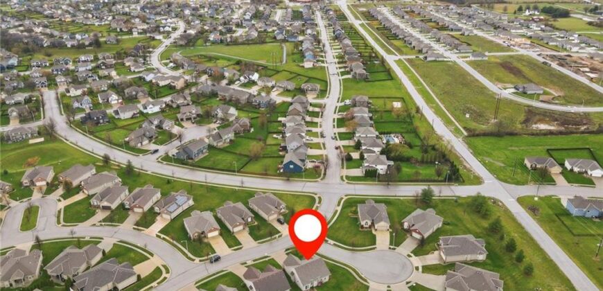 11236 N Randolph Avenue, Kansas City, MO 64157