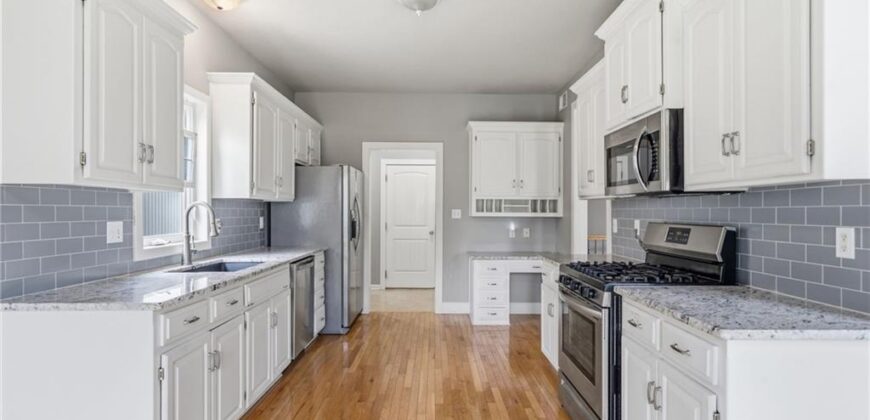 11236 N Randolph Avenue, Kansas City, MO 64157