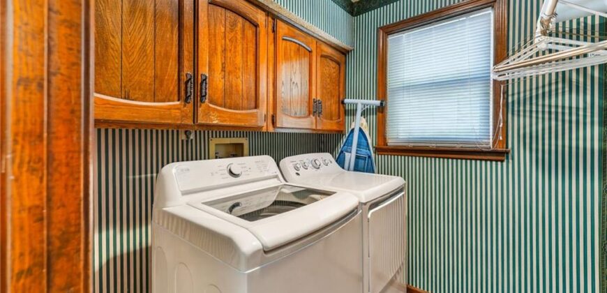 4302 NW 60th Court, Kansas City, MO 64151