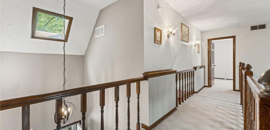 4302 NW 60th Court, Kansas City, MO 64151