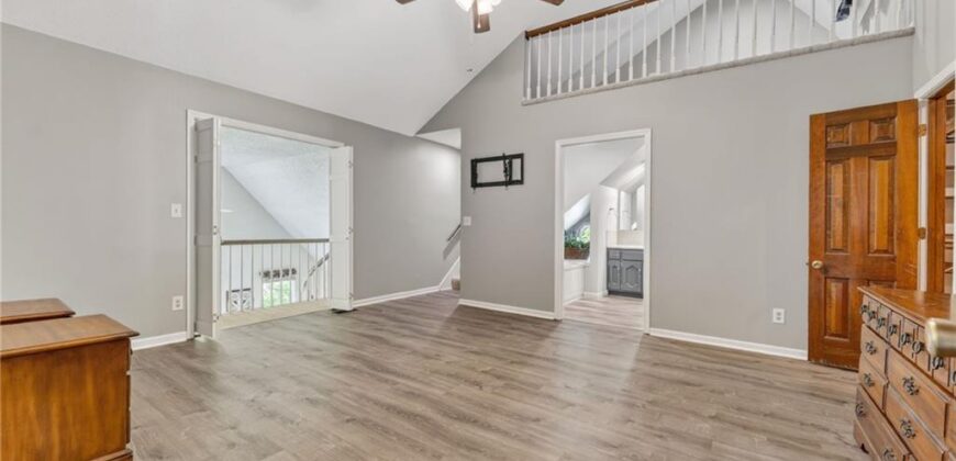 4302 NW 60th Court, Kansas City, MO 64151