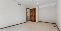 4302 NW 60th Court, Kansas City, MO 64151