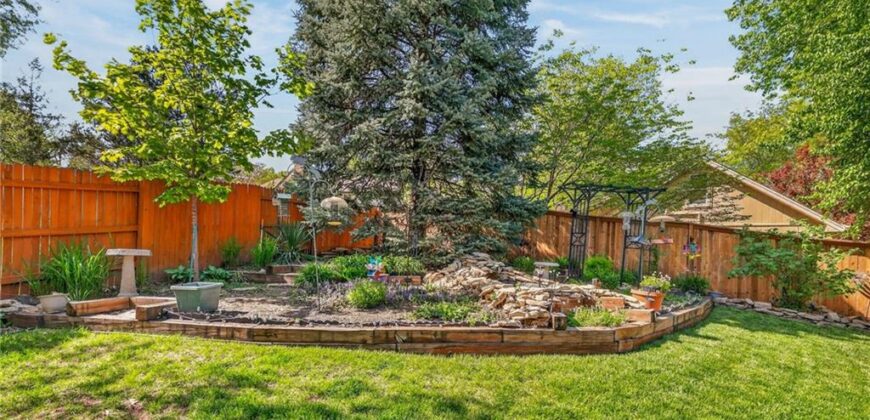 4302 NW 60th Court, Kansas City, MO 64151