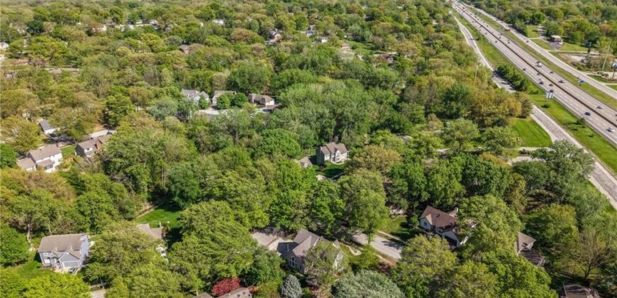 4302 NW 60th Court, Kansas City, MO 64151