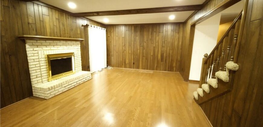 901 96th Terrace, Kansas City, MO 64155