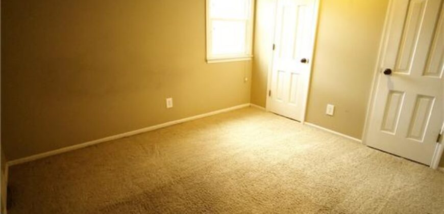 901 96th Terrace, Kansas City, MO 64155