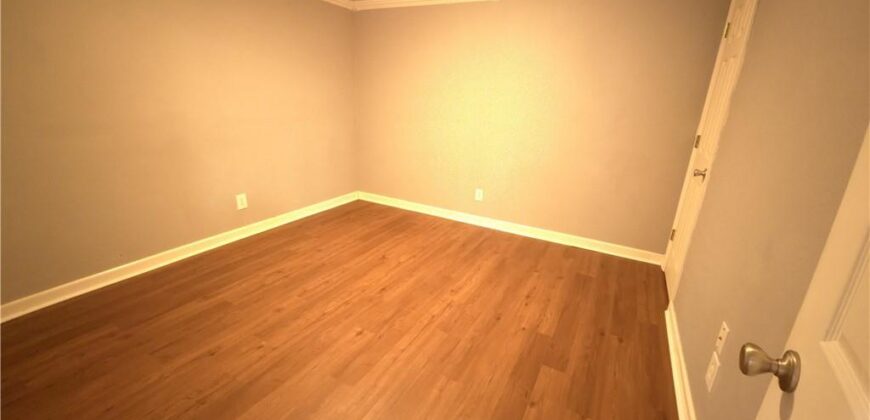 901 96th Terrace, Kansas City, MO 64155