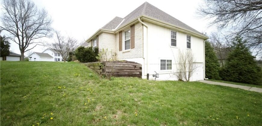 901 96th Terrace, Kansas City, MO 64155