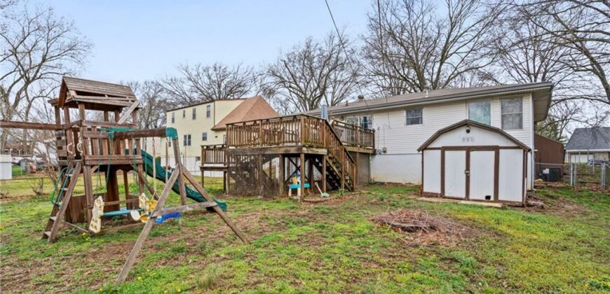 8141 NE 52nd Street, Kansas City, MO 64119