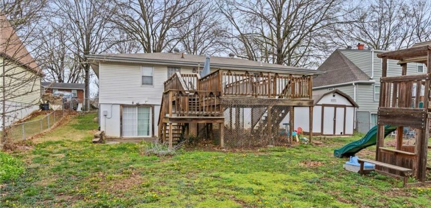 8141 NE 52nd Street, Kansas City, MO 64119