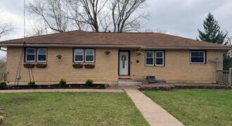904 Ridgeway Drive, Liberty, MO 64068