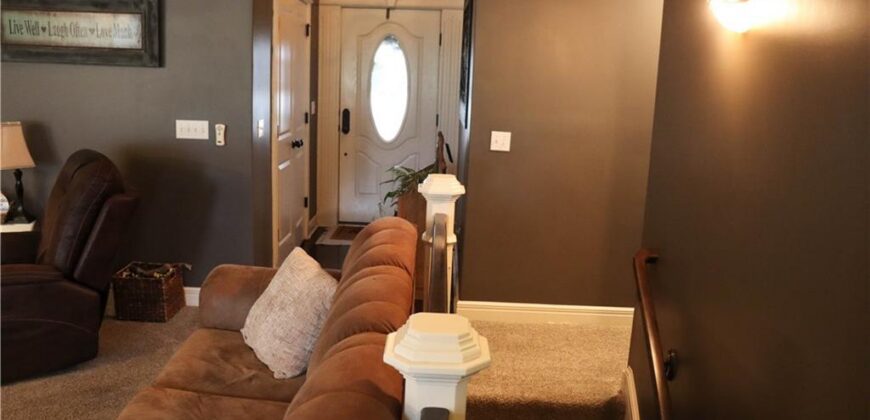 915 Englewood Drive, Kearney, MO 64060