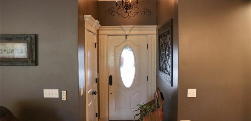 915 Englewood Drive, Kearney, MO 64060