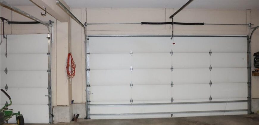 915 Englewood Drive, Kearney, MO 64060