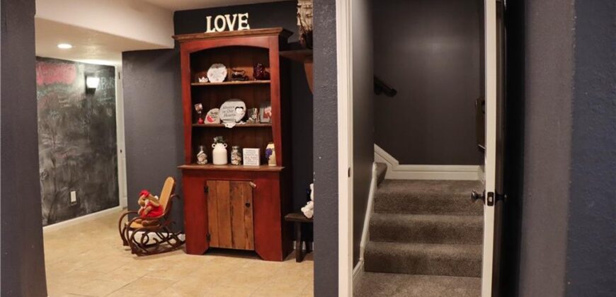 915 Englewood Drive, Kearney, MO 64060