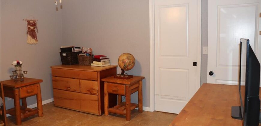 915 Englewood Drive, Kearney, MO 64060