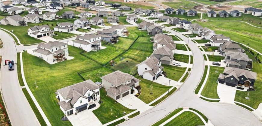 11501 Switchgrass Street, Kearney, MO 64060