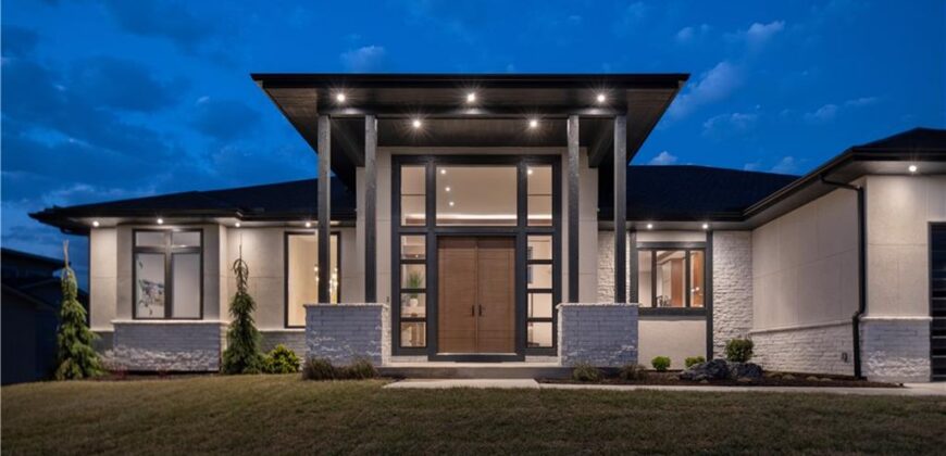 2270 NW Palisades Drive, Riverside, MO 64150